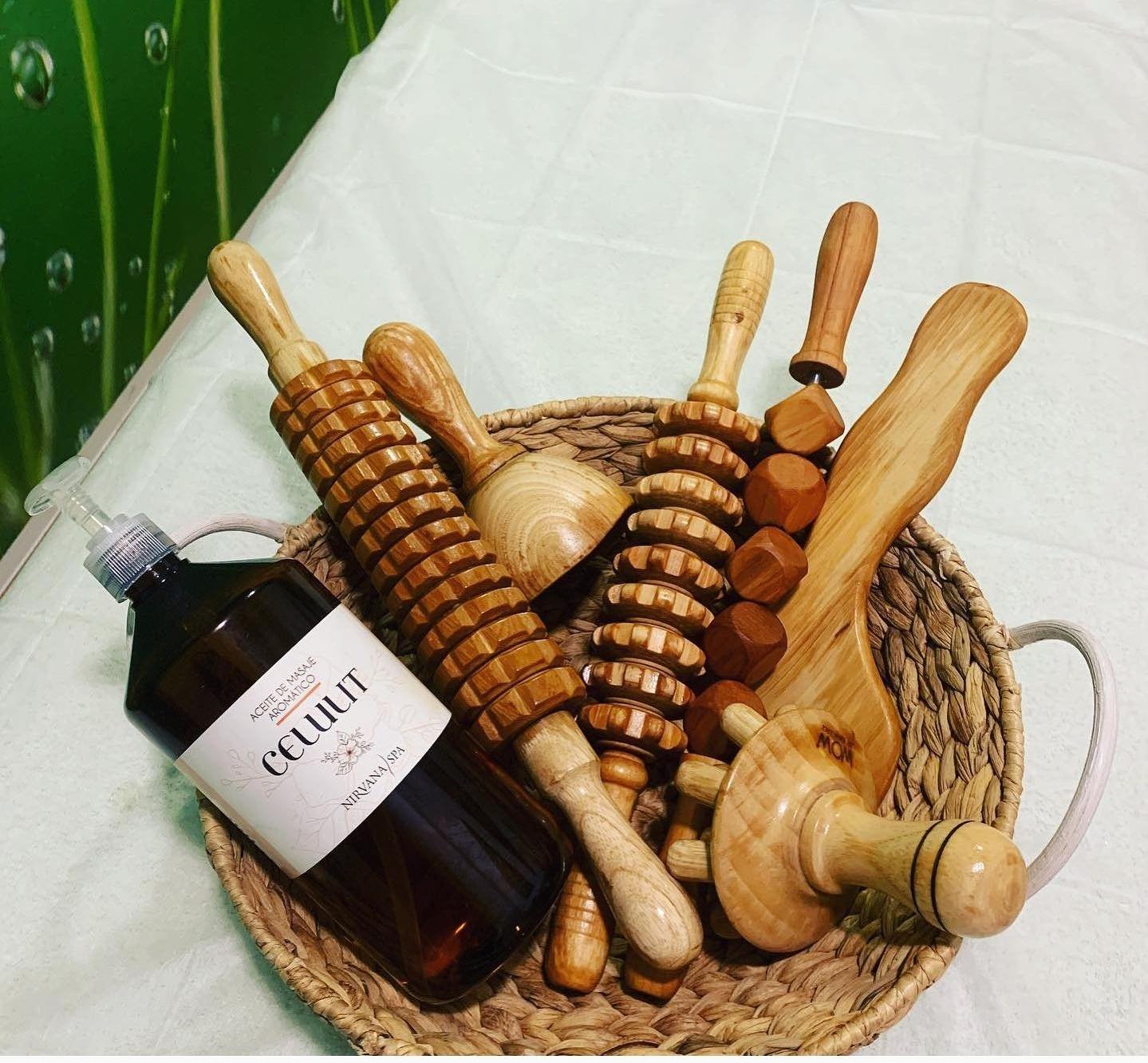 ➡️➡️ Qué hace la maderoterapia 🪵en el cuerpo?

🤩 La maderoterapia 🪵corporal consiste en una serie de masajes 💆‍♀️ para tonificar el cuerpo, minimizar la retención de líquidos, tratar la grasa localizada, y estimular la producción de elastina. Además de ofrecer resultados y sensaciones únicas. Los instrumentos utilizados para su aplicación son de madera.

.
.

#naturalbeauty
#bellezanatural
#Cuidaturostro
#andorralover
#tuestetica
#nosencantacuidardeti
#siempremasbellas
#maderoterapiacorporal
#NaturalBeauty #TratamientosCorporales #MasajeAnticelulítico #RadiofrecuenciaCorporal #MSCulpt #BellezaNatural #CuidadoDelCuerpo #PielTonificada #CombateLaCelulitis #ConfianzaEnTiMisma #BienestarCorporal #EstéticaAvanzada #CuidadoPersonal #MejoraTuPiel #ReservaYa #DescuentoEspecial #PonteEnForma #CuidateATiMisma #CentroDeEstética #Andorra

