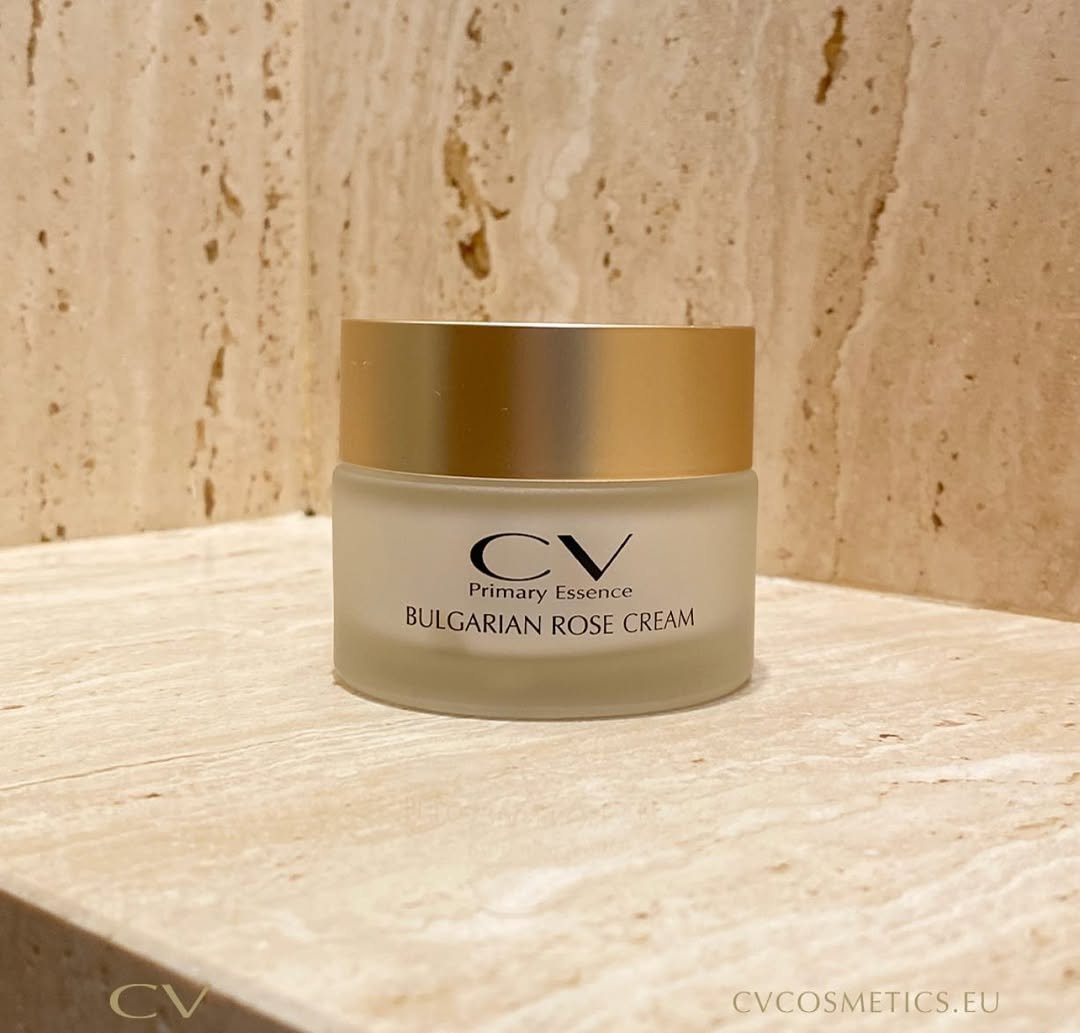 Beneficios ☘️Mejora la síntesis del colágeno y la elastina. ☘️Atenuación de las arrugas y las líneas de expresión. ☘️Aumento de luminosidad. ☘️Mayor hidratación. 📲☎️ llámanos 624709/ 812666 y buscaremos junt@s el tratamiento qué mejor se adapte a tu necesidad. . #naturalbeauty #bellezanatural #cuidarsenuncafuetanfacil #cuidaturostro #asirox #asiroxesthetic #asiroxmesolaser #tuestetica #tratamientosfacialesperzonalizados #andorralovers #nosencantacuidardeti #visitanostevaaencantar