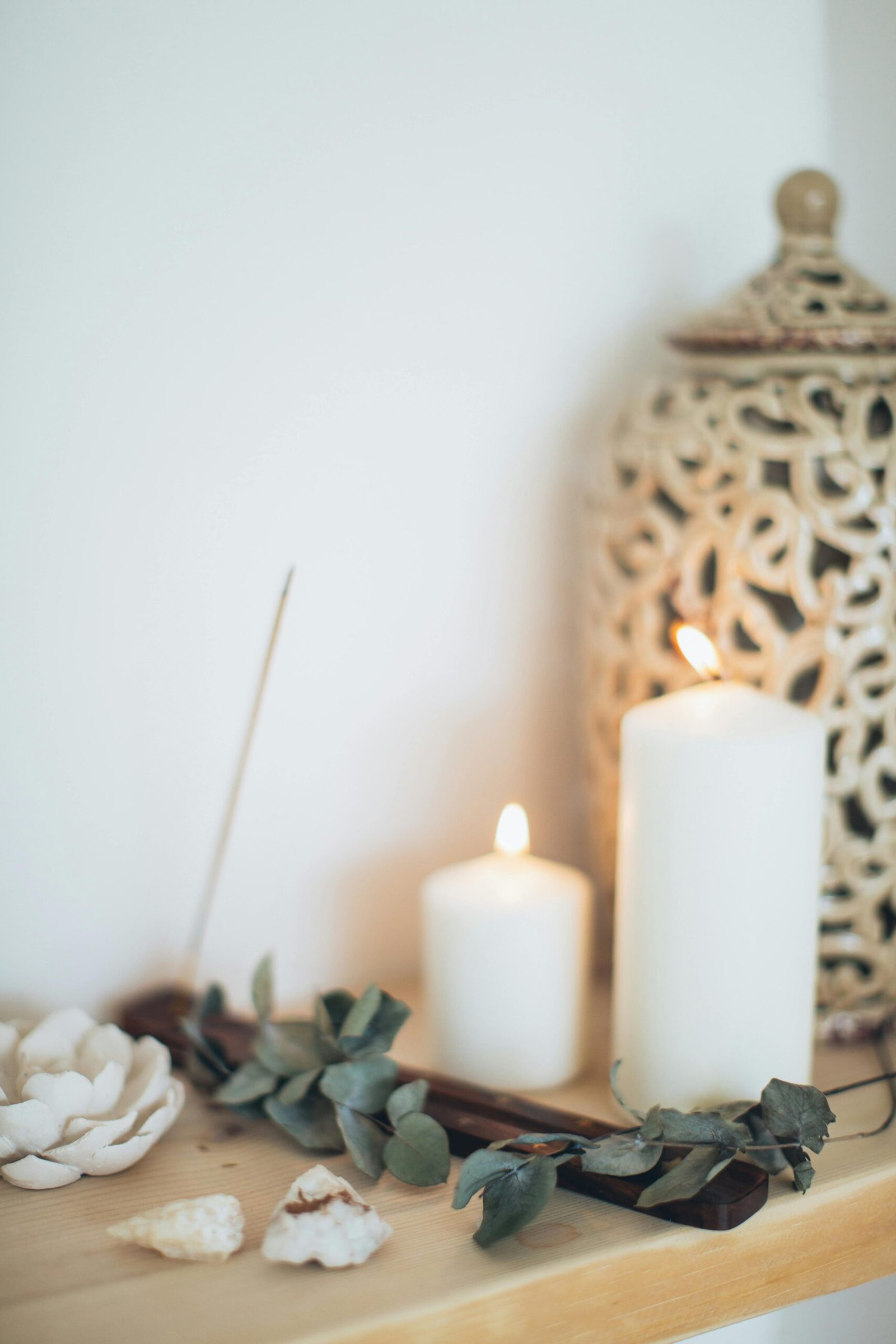 Porque deberíamos usar serum vitamina c en tu rostro? 🍀 contiene un 98,75% ingredientes de origen natural Nuestro serum contiene vitamina C natural pura que te ayuda a reducir rojeces, manchas y líneas de expresión. 🍀Piel luminosa, firme, hidratada, protegida y sana contiene un aroma fresco y cítrico lo que hace que se extienda muy fácilmente y se absorba al momento. ➡️➡️ Este producto es para ti sea cual sea tu piel. Especialmente, si buscas una fórmula que ilumine la piel y con gran poder antioxidante. ⚠️Además ahora te lo puedes llevar a casa con un 💰15% de descuento. ☎️ llámanos y llévate el tuyo a casa. . #naturalbeauty #bellezanatural #Cuidaturostro #andorralover #tuestetica #nosencantacuidardeti #siempremasbellas #massada #cosmeticanatural #serum #vitaminac #luminocidad #rostromasjoven