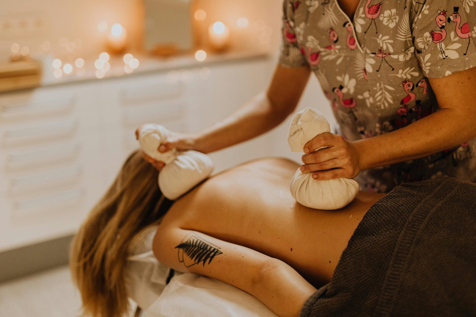 Busquem Esteticista Professional per unir-se al nostre equip! ✨ A Natural Beauty Andorra, seguim creixent i volem incorporar una esteticista apassionada per la seva feina, amb ganes d’oferir el millor als nostres clients. 🔹 Oferim: ✅ Excel·lents condicions laborals, incloent descans els dissabtes i diumenges. ✅ Ambient de treball sa, agradable i professional. ✅ Oportunitat de creixement en un centre en plena expansió. ✅ Formació contínua en les últimes tendències del sector. 🔹 Requisits: ✔ Experiència en tractaments facials i corporals. ✔ Passió per la bellesa i el benestar. ✔ Habilitats per al tracte amb el client i treball en equip. ✔ Actitud proactiva i ganes de seguir aprenent. Si ets una professional compromesa i t’agradaria formar part d’un equip dinàmic i especialitzat, t’estem esperant! 💆♀️✨ 📩 Envia el teu CV a: naturalbeautyandorra@gmail.com 📞 Contacte: +376 353 547 . #naturalbeauty #buscofeinaandorra #buscofeina #esteticafacial #esteticacorporal #NaturalBeauty #PeelingNatural #CuidadoDeLaPiel #PielRadiante #HidrataciónIntensa #BellezaNatural #Skincare #Relajación #MielDeRomero #AceiteDeAlmendras #PielRenovada #Bienestar